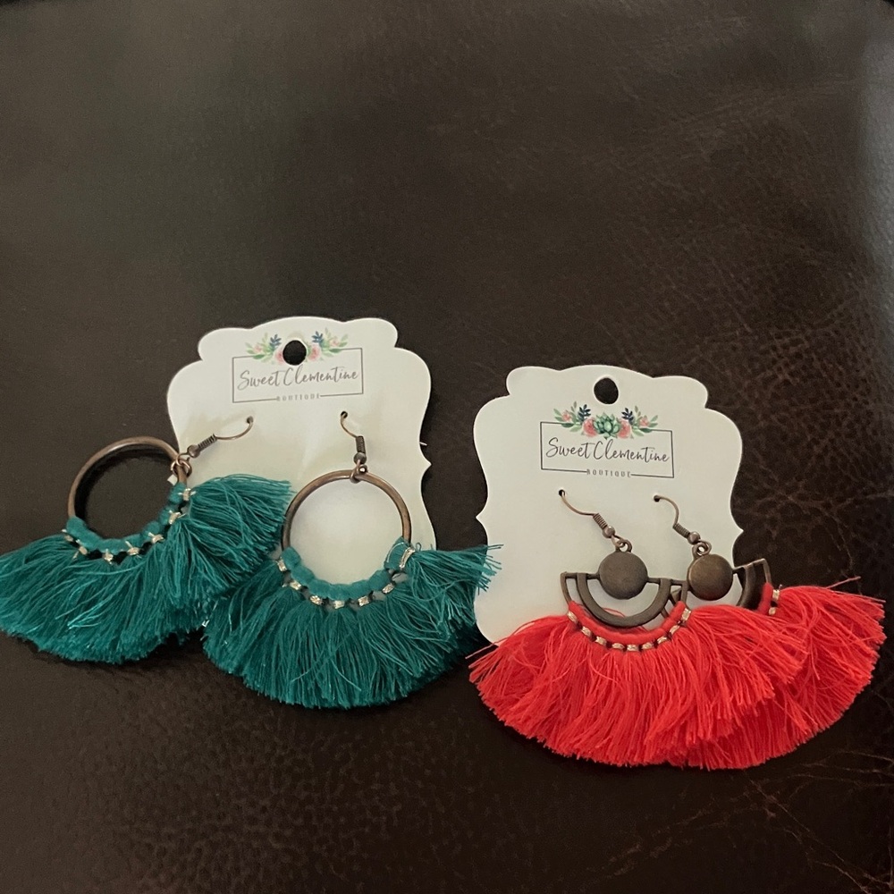 Sweet Clementine Teal and Red Fringe Hoop Earrings